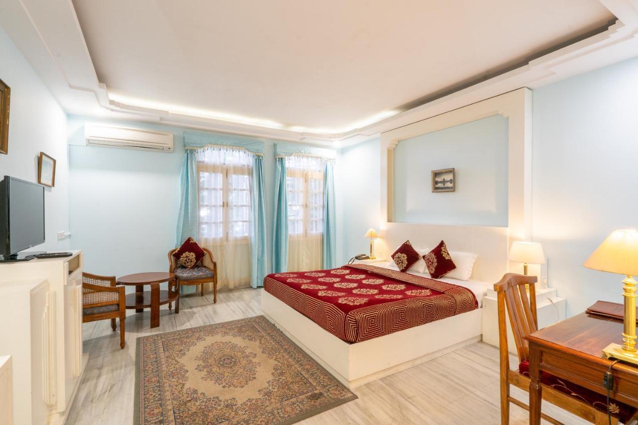 Hotel Woodpark Šimla Exteriér fotografie