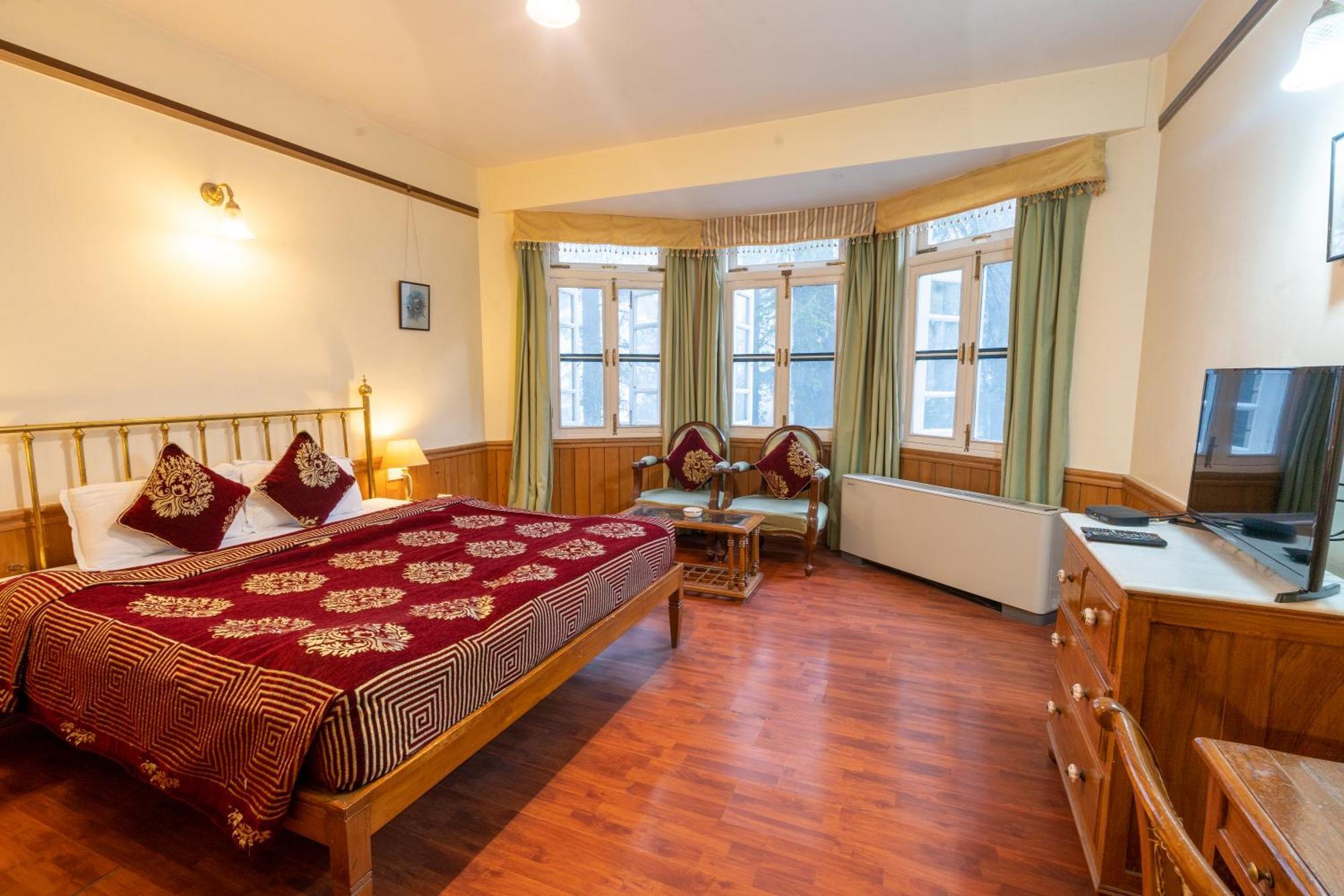 Hotel Woodpark Šimla Exteriér fotografie